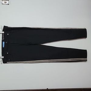 NWOT size 32 women's 7FAM b(air) high waisted skinny black beaded detail jeans